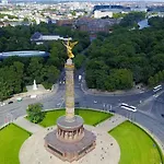 Holiday Apartments Frankfurter Allee 98